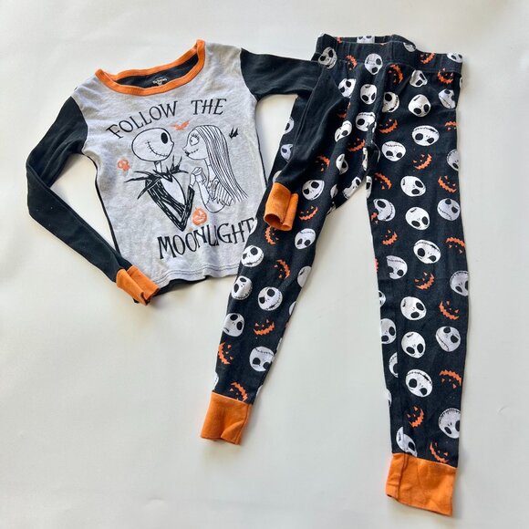 Girls 8 Disney NBC Halloween Pajamas Set Jack & Sally A0004 - Picture 1 of 7